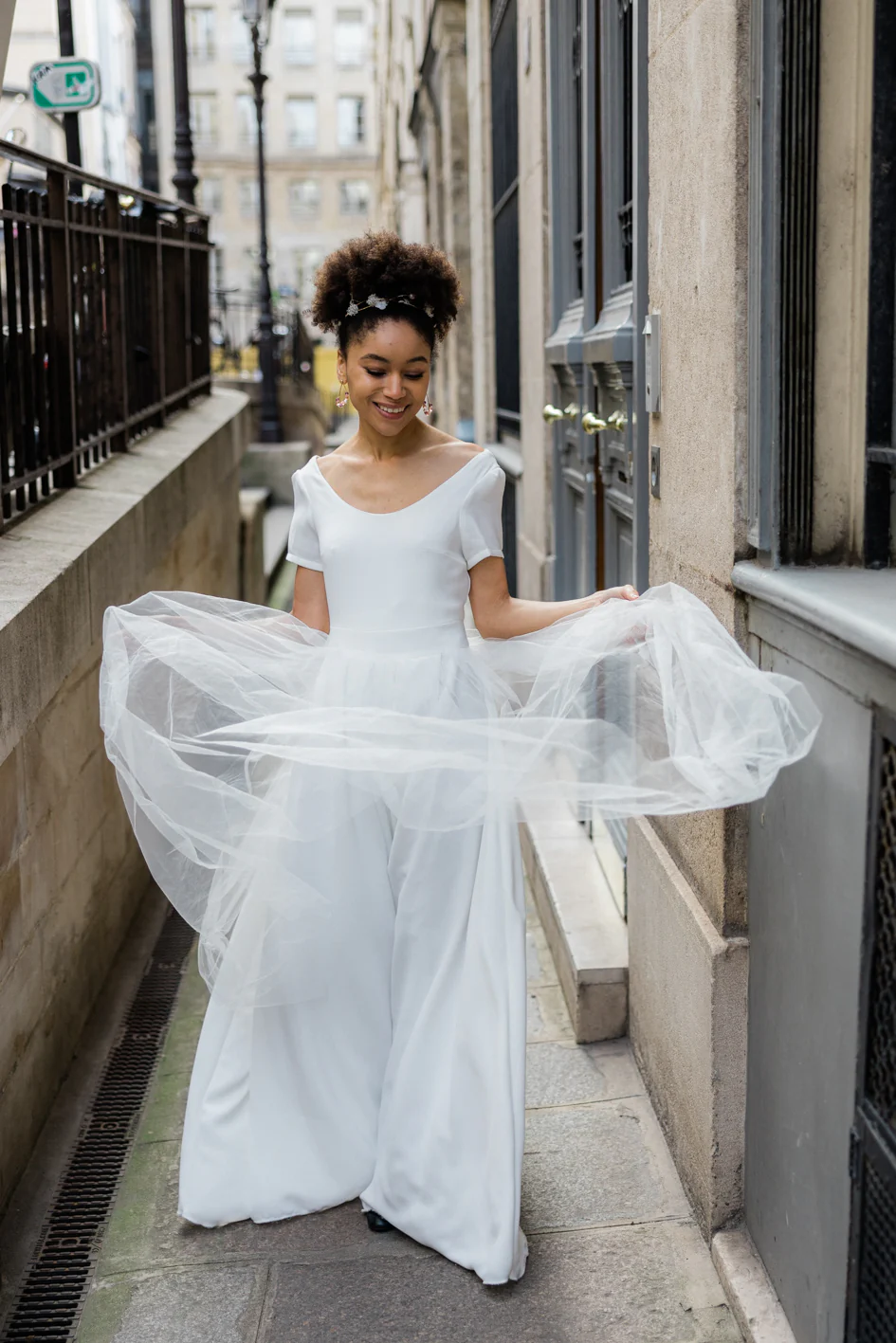 Robe de Mariage Civil "L'Intemporelle" - Éclat de Soie et Tulle – Image 6