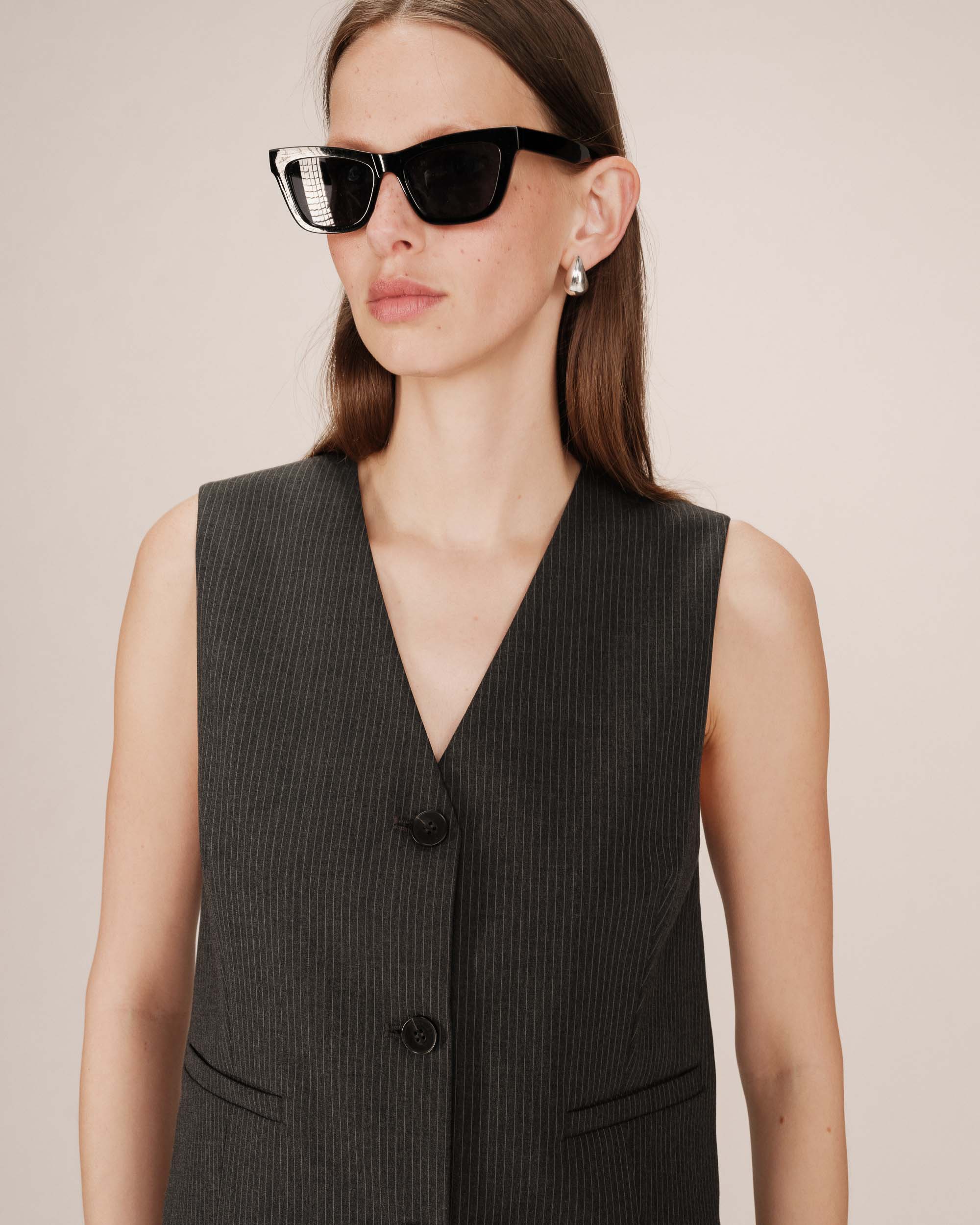Gilet droit a rayures anthracite Sister – Image 2